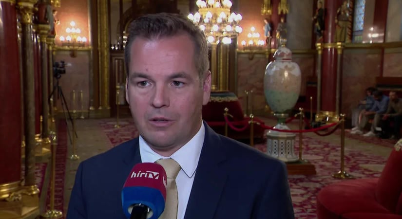 A Fidesz szerint Magyar Péterék kinyitották az iskolák kapuit a genderpropaganda előtt