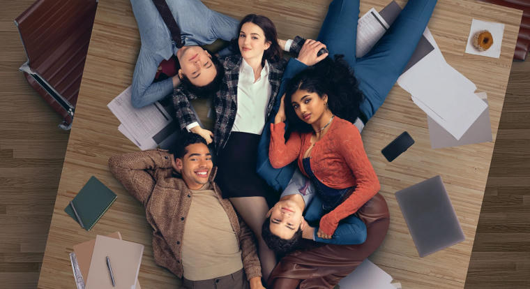 Nézésre alkalmatlan? A Hulu egy évad után törölte ezt a munkahelyi komédiát, melyet mi a Disney-on kaphatunk el... most még