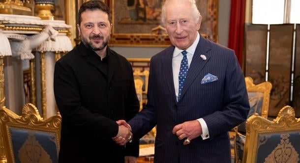 Zelenszkij köszönetet mondott a brit királynak a támogatásért