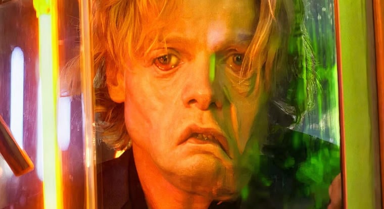 EXKLUZÍV: Csekkold nálunk elsőként az Agyagpofa szinkronos nagy előzetesét, amely egyértelművé teszi, hogy ez lesz a DCU első horrorfilmje