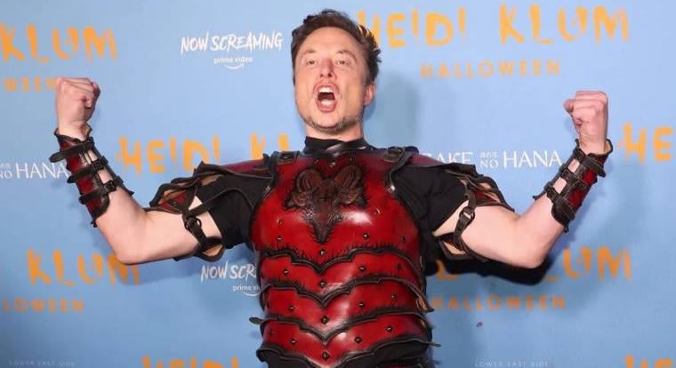 Hivatalos: Elon Musk és Palmer Luckey is azt kutatja a Pentagon megbízásából, hogy milyen háborúkra készülhet Amerika