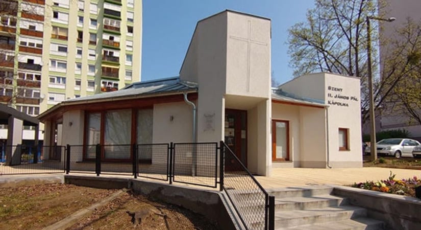 Krisztus misztériumairól elmélkednek a pécsi kármelita lelki műhelyben