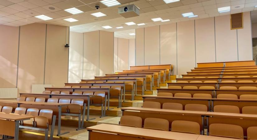 Felelős állattartásra tanítanák a gyerekeket – különleges továbbképzés indul pedagógusoknak az egyik hazai egyetemen