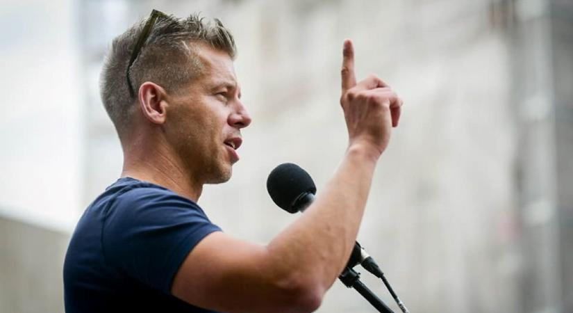 Bezárják a milliárdosok Orbán-féle kiskapuját: adóváltozásokat jelentett be Magyar Péter