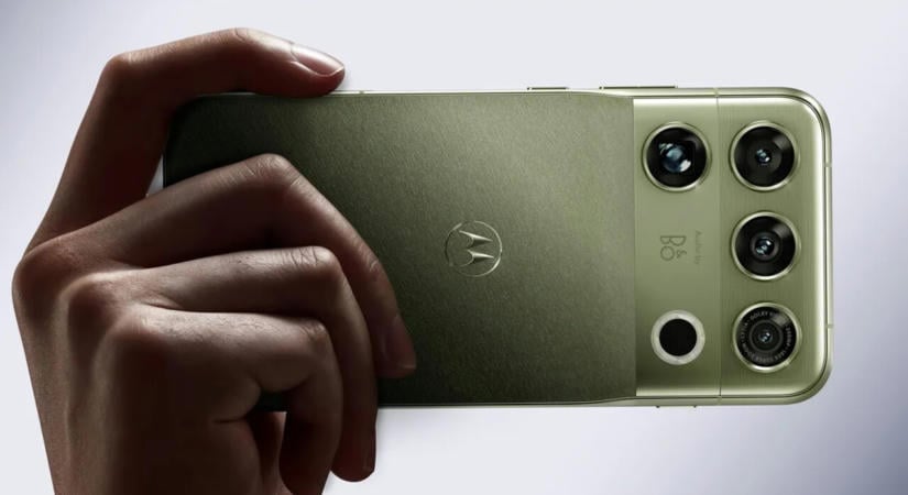 Nem titkolózik tovább a Motorola a Signature 27 kapcsán