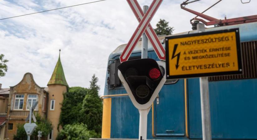 Gázolt a vonat Balatonfenyves és Fonyód között