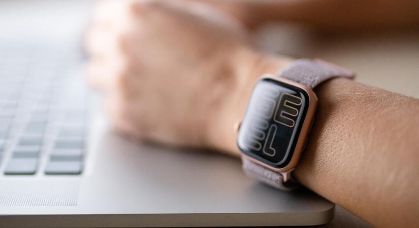 Eljárt az idő a jelenlegi Apple Watch dizájnok felett? Az Apple szerint igen