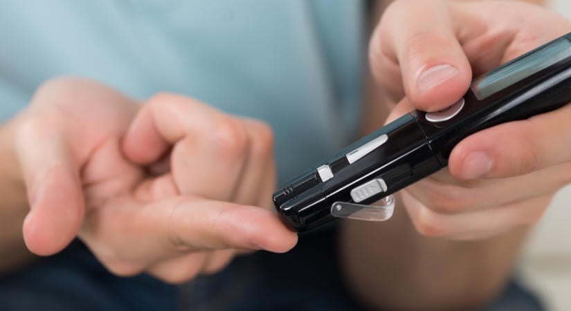 Cukorbeteg vagy? Már a laborvizsgálat előtt figyelmeztet a test: ne hagyd figyelmen kívül ezt a 3 jelet