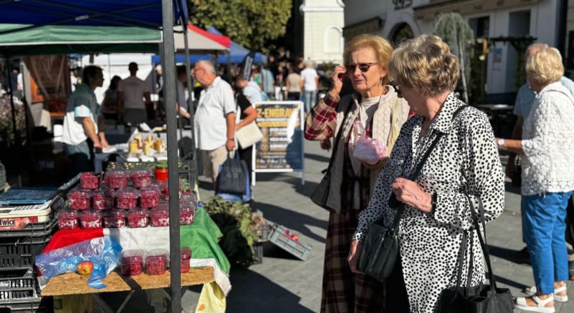 Fagyis sör és füstszag volt a miskolci Termelői Napon