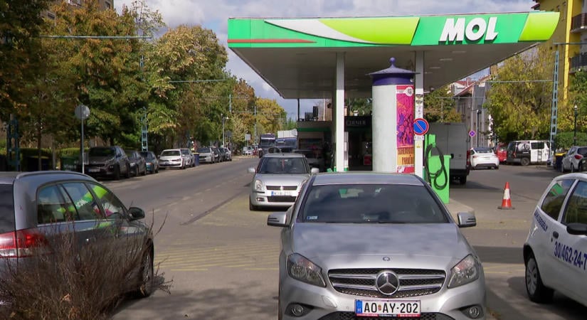 Palóc André: Miközben 480 forintos benzinárat követeltek, már 636 forintba kerül a benzin