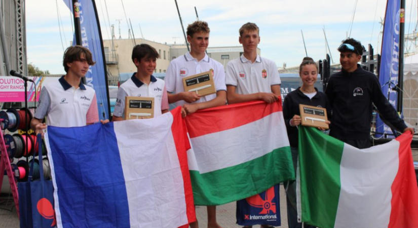 U17-es világbajnoki címet szerzett a Litkey Sámson–Litkey Trisztán páros Plymouth-ban