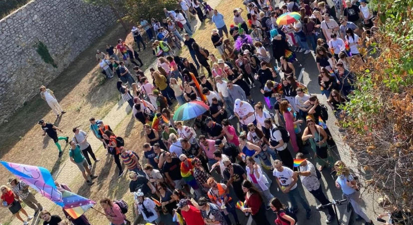 Pécs Pride: a főszervező szerint így küzdenek tovább az egyenjogúságért, a drag queen káromkodott (videó és fotók)