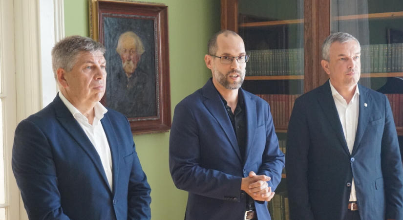 Belül is szintet lépett a komáromi Zichy-palota