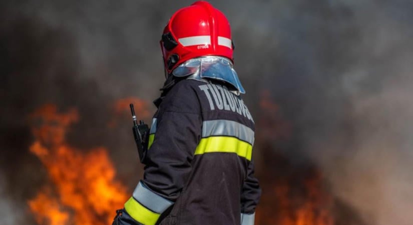 Baleset és kisebb tüzek is munkát adtak a tűzoltóknak szerdán