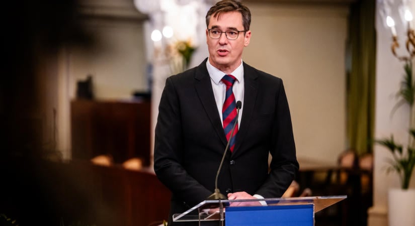 Összefogott nyolc kerületi polgármester, rendkívüli közgyűlést követelnek Karácsony Gergelytől