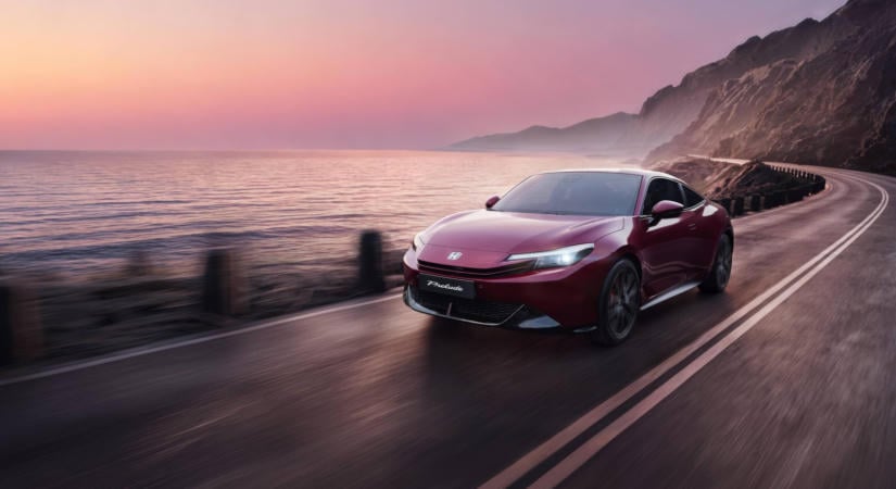 Burgundi elegancia, sportos karakter: Európába érkezik a Honda Prelude Limited Edition