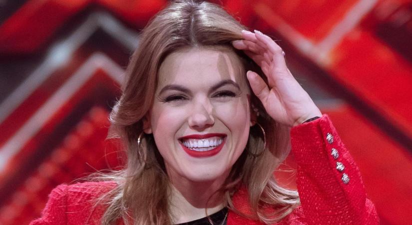 Csobot Adél óriási mosollyal jelentette be az új életéről: özönlenek a gratulációk