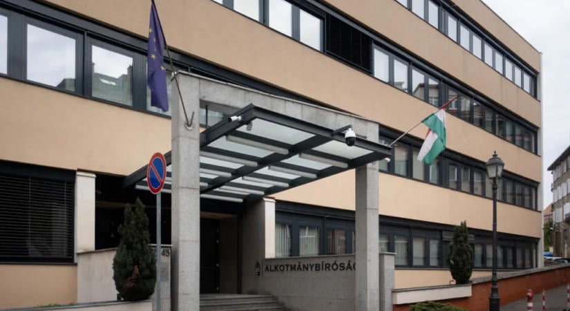 Elkaszálta az Alkotmánybíróság a Fidesz-KDNP beadványait