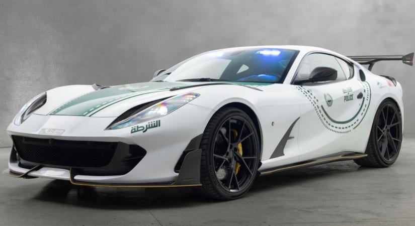 Tuningolt Ferrarival bővült a dubaji rendőrség flottája
