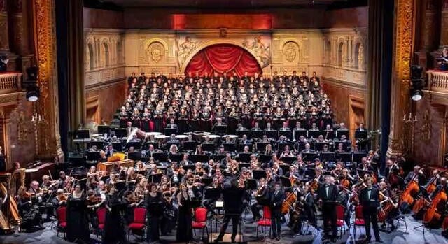Két ünnepi hangversennyel kezd az Opera