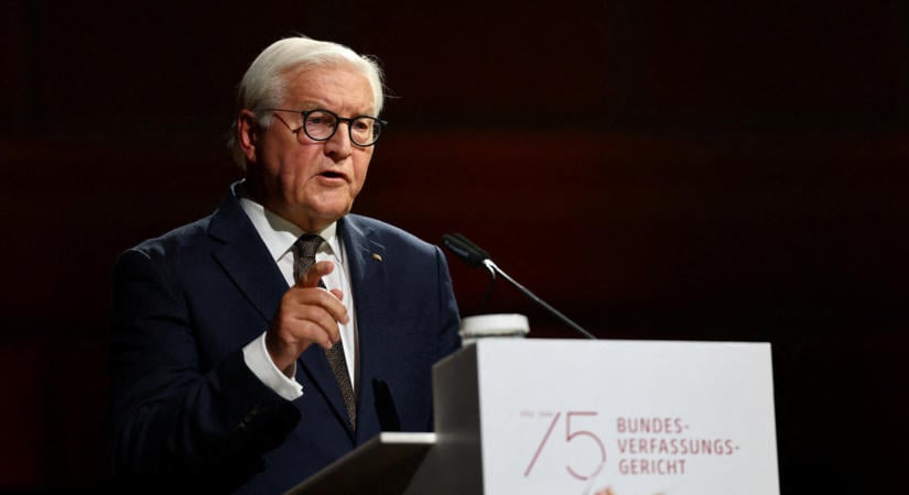 A német államfő figyelmeztetett: szélsőséges erők veszélyeztetik a demokráciát