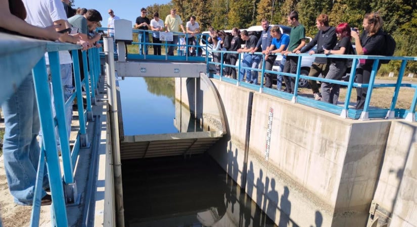 Az Ős-Dráva vízpótló rendszerével ismerkedtek az egyetemisták