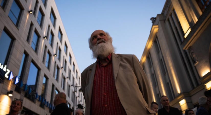 Újranyithat Iványi Gábor szegedi iskolája is