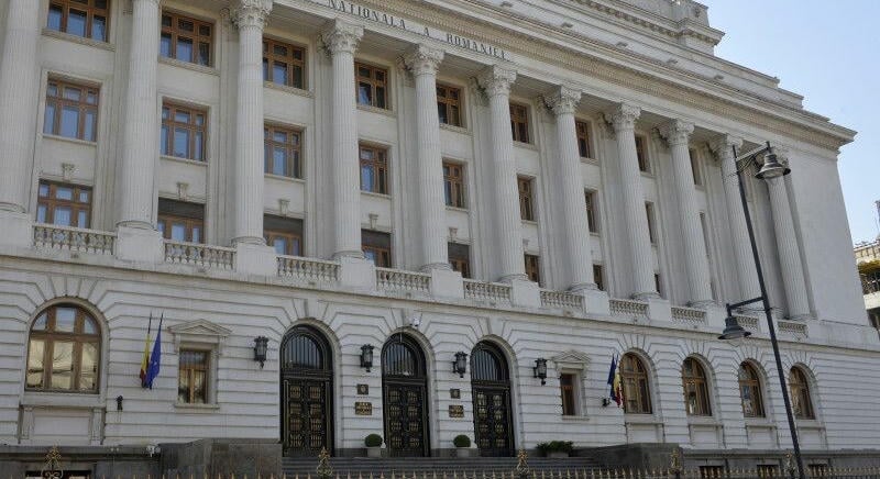 Az év végéig magas inflációra számít a nemzeti bank