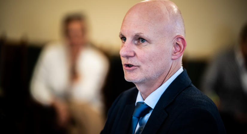 110 milliárdos állami vagyont vett vissza a minisztérium az alapítványoktól: Tanács Zoltán szerint évi 800 milliót spórol a KEKVA-rendszer felszámolása