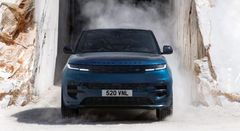 Bekövetkezett: itt az első teljesen elektromos Range Rover Sport