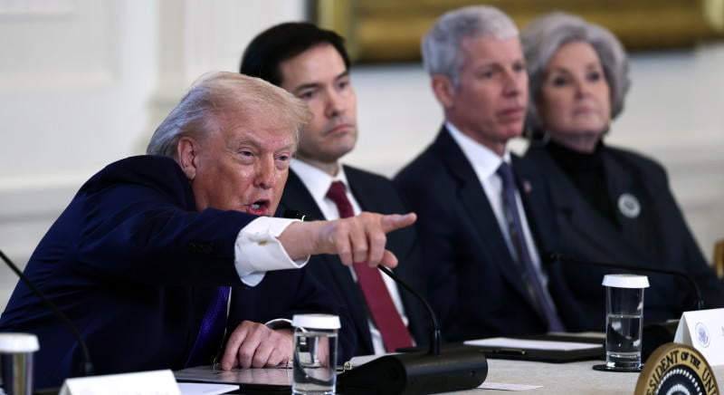 Ingatag lábakon áll Trump karibi drogháborúja