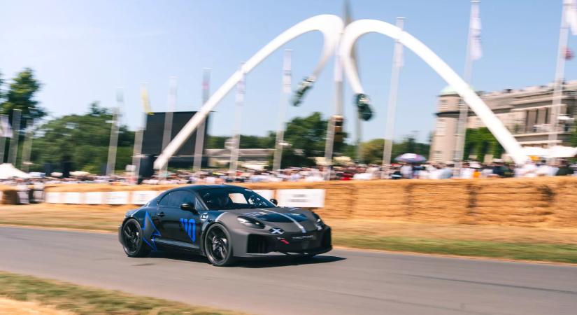 Előbújt az elektromos Alpine A110 – különleges akkuelrendezést kap a sportautó