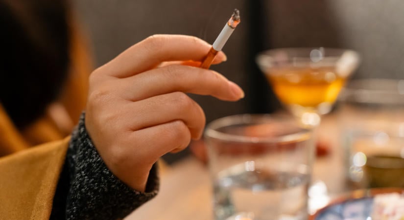 Novembertől jön a fájdalmas drágulás a magyar dohányboltokban, a kormány elárulta, mire megy a pénz
