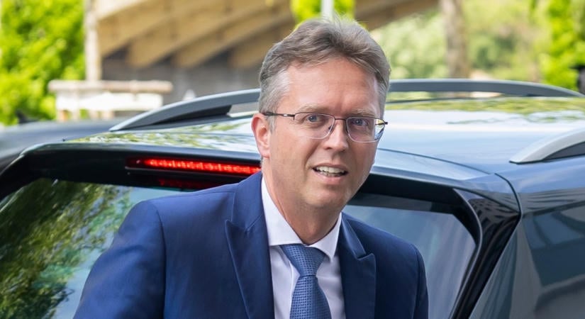 Új részletek Hankó Balázs kihallgatásáról. Kiderült még kit vehettek őrizetbe