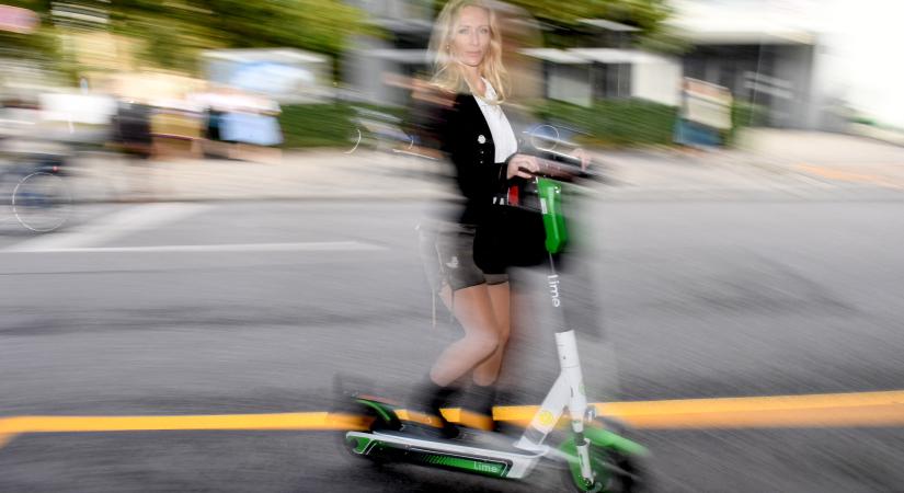 Ennyibe kerül a biztosítás egy elektromos rollerre