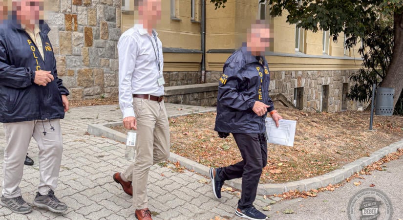 A Magyar Nemzeti Vagyonkezelő Zrt. egykori vezérigazgatóját is hűtlen kezeléssel és pénzmosással gyanúsítják