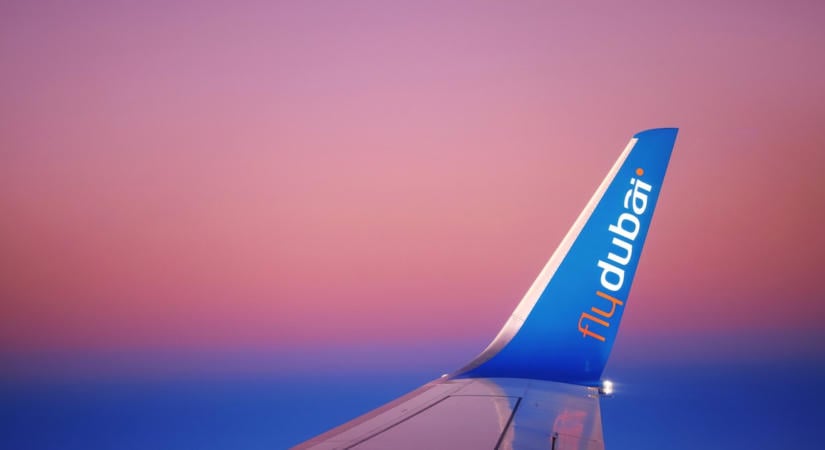 A földnek akarta vezetni a repülőt a másodpilóta: Újabb részletek a Flydubai Tel-Aviv-i járatán történtekről