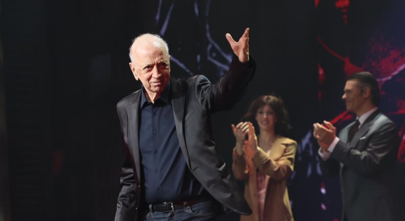 Szirtes Tamás saját csapatából nevelné ki a Madách Színház következő igazgatóját