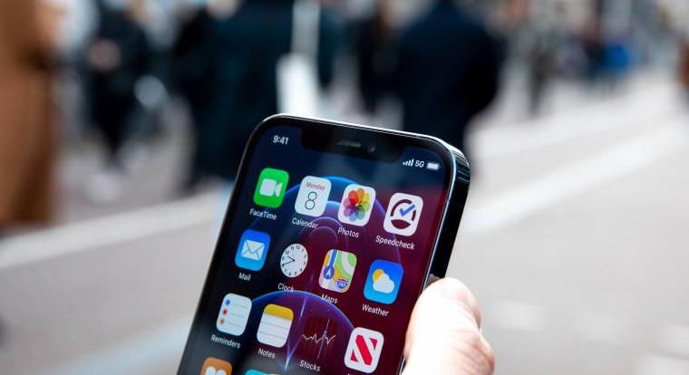 Kikapcsolt állapotban is sebezhetők az iPhone-ok