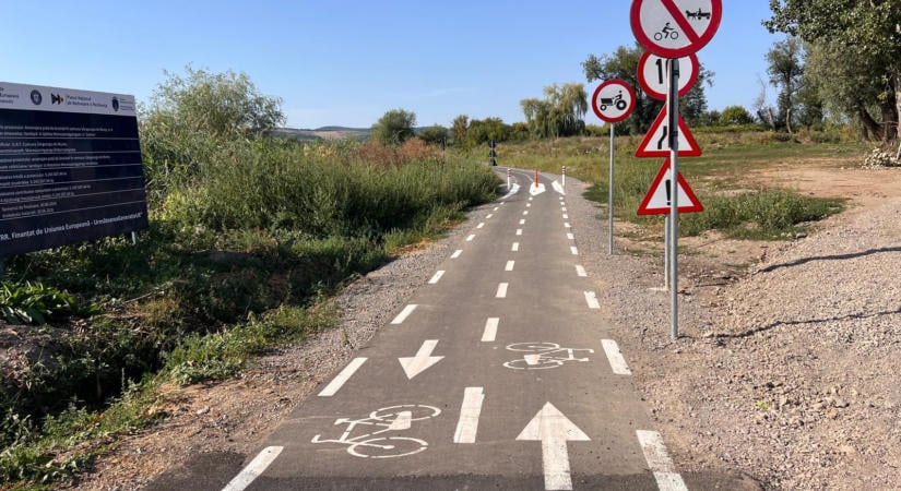 Elkészült a Maros-parti bicikliút marosszentgyörgyi szakasza