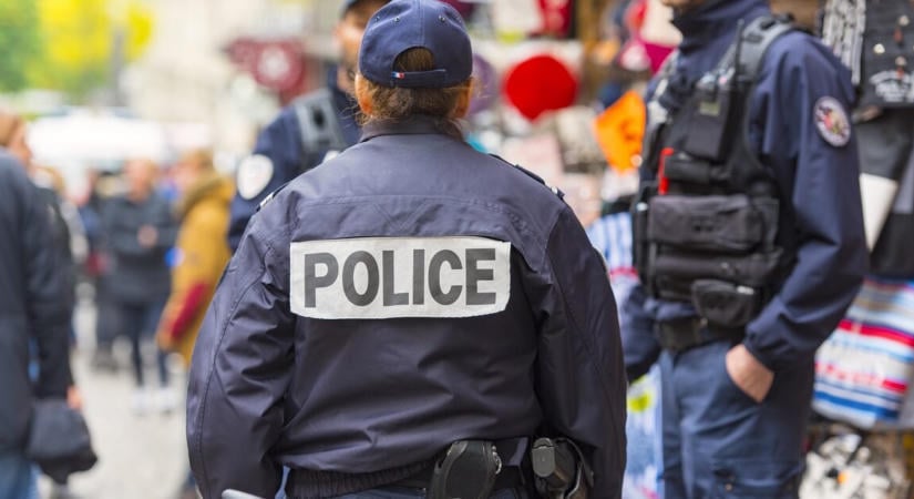 Franciaország mélypontra került, Macron óriási bajba kerülhet