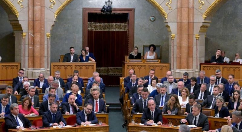 Új munkaszüneti napról dönthetnek a parlamentben, erre várnak nagyon sokan