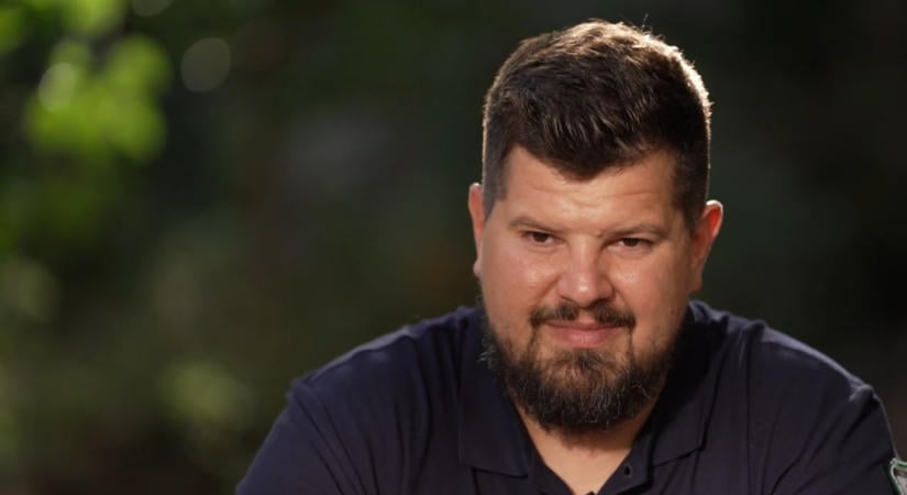13 évvel az X-Faktor után körzeti rendészként dolgozik és rockzenekarban énekel Csordás Ákos