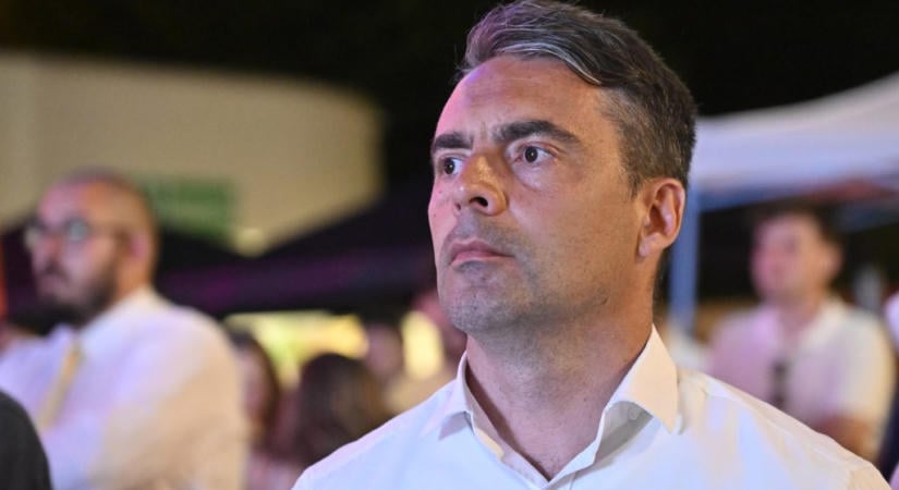 „Két nap után kiszavaznak a picsába” – mondta Vona Gábor felesége arról, hogy a politikus az Árulókban szerepel