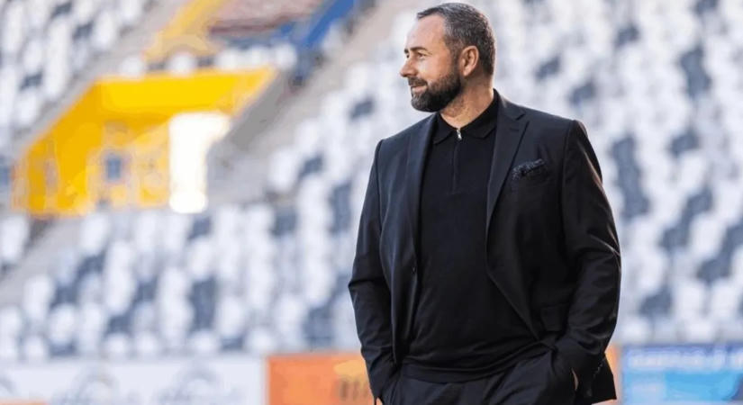 A pályán és a lelátón is előrelépést vár a kassai klubigazgató