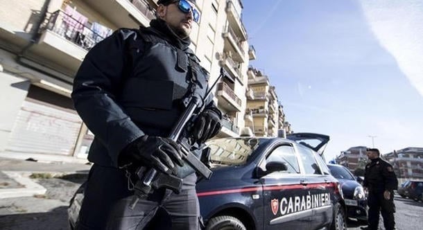 14 fiatalt és három felnőttet tartóztattak le Olaszországban terrorista merényletek előkészítésének gyanújával