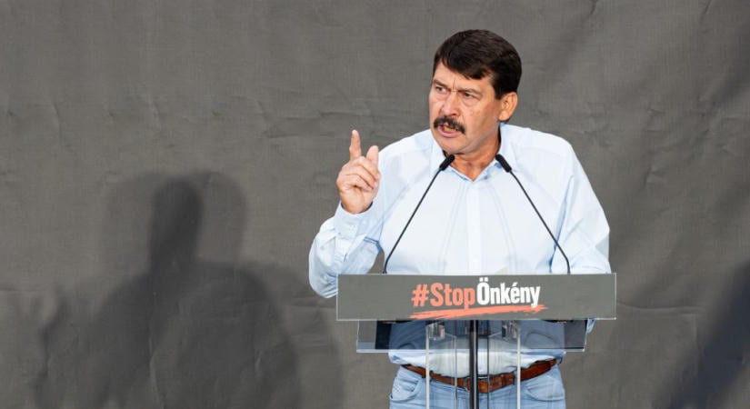Áder János szónokol a Fidesz október 23-i ünnepségén