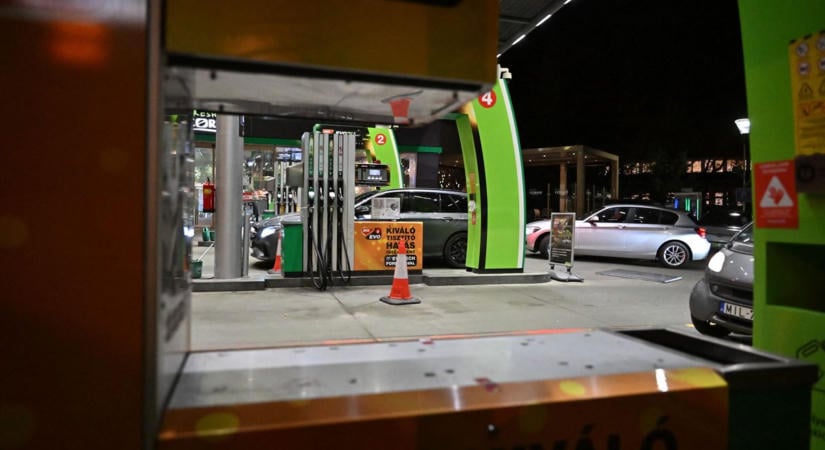 Igazi csoda történt a magyar benzinkutakon, életbe lépett a láthatatlan védett ár: az 5000 forintos dízeltámogatás eltakarta a szemek elől, mit tett a Mol az üzemanyaggal