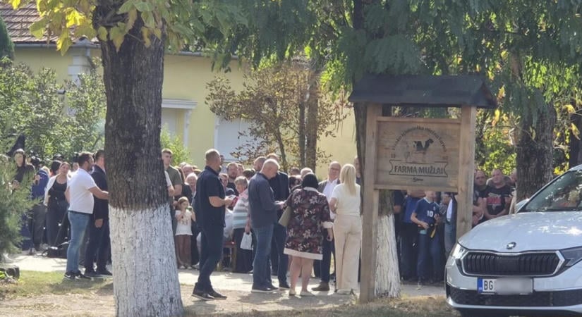 Bácsföldváron járt Vučić, de erről csak a lakájsajtót értesítették