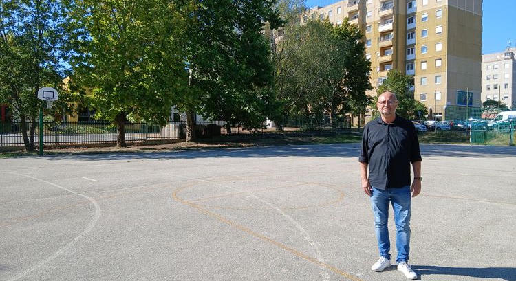 GERSTMÁR FERENC – Luxus a közterületi sportpálya?